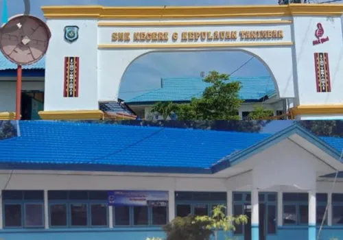 Banyak Masalah! DPRD & Dinas Pendidikan Provinsi Maluku Diminta Evaluasi Kepsek SMK Negeri 6 Tanimbar