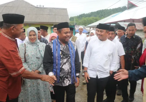 Kebersamaan di Bulan Suci: Pemkab Malteng Bagikan Bantuan dan Pererat Silaturahmi 12 Kebersamaan di Bulan Suci: Pemkab Malteng Bagikan Bantuan dan Pererat Silaturahmi