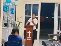 HUT Ke-18, Sanamasse “Doulos Adalah Hamba yang Melayani Lewat Pujian 6 HUT Ke-18, Sanamasse “Doulos Adalah Hamba yang Melayani Lewat Pujian