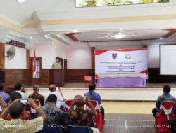 Jauwerissa Warning Kades! Wajib Hadir di Desa, Tertib Kelola Dana 2 Jauwerissa Warning Kades! Wajib Hadir di Desa, Tertib Kelola Dana
