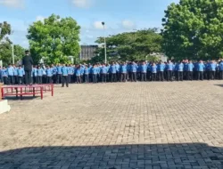 Wabup Ratuanak Bacakan Amanat Mensos RI di Upacara Hari Pahlawan