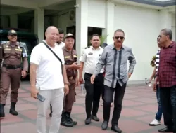 Dua Tahun di Balik Jeruji, Richard Louhenapessy Akhirnya Hirup Udara Bebas
