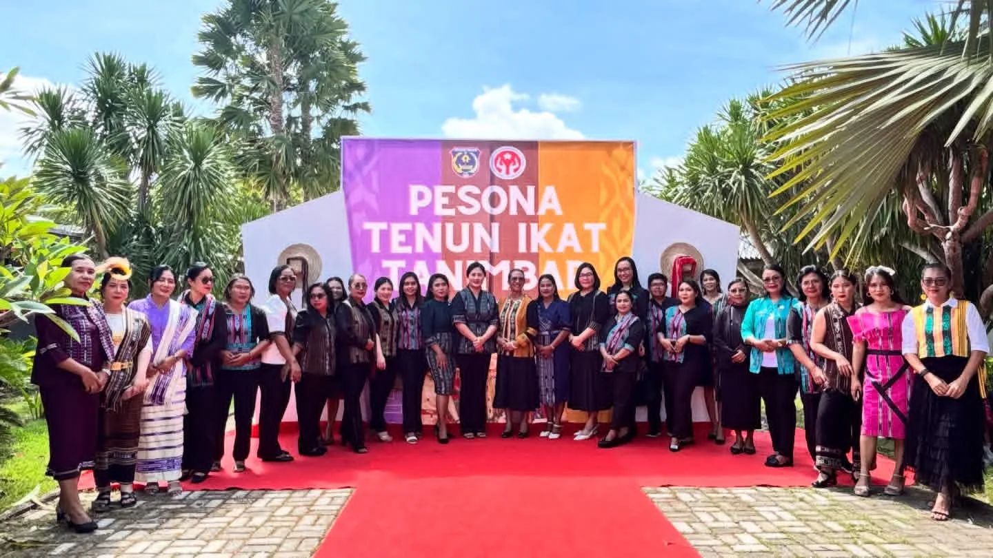 Grand Opening Dekranasda, Jauwerissa Tegaskan Ekonomi Kreatif sebagai Masa Depan Kabupaten Kepulauan Tanimbar 4 FB IMG 1771477521360