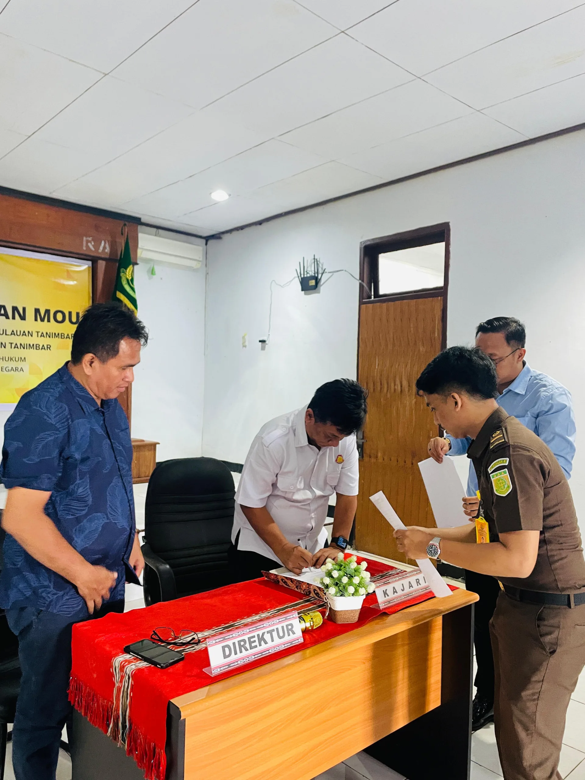 MoU Strategis! PDAM KKT Perkuat Barisan Hukum, Aset Daerah Jadi Prioritas 3 7d20d9ad68fe4ea3a32cea306cba71e7 scaled