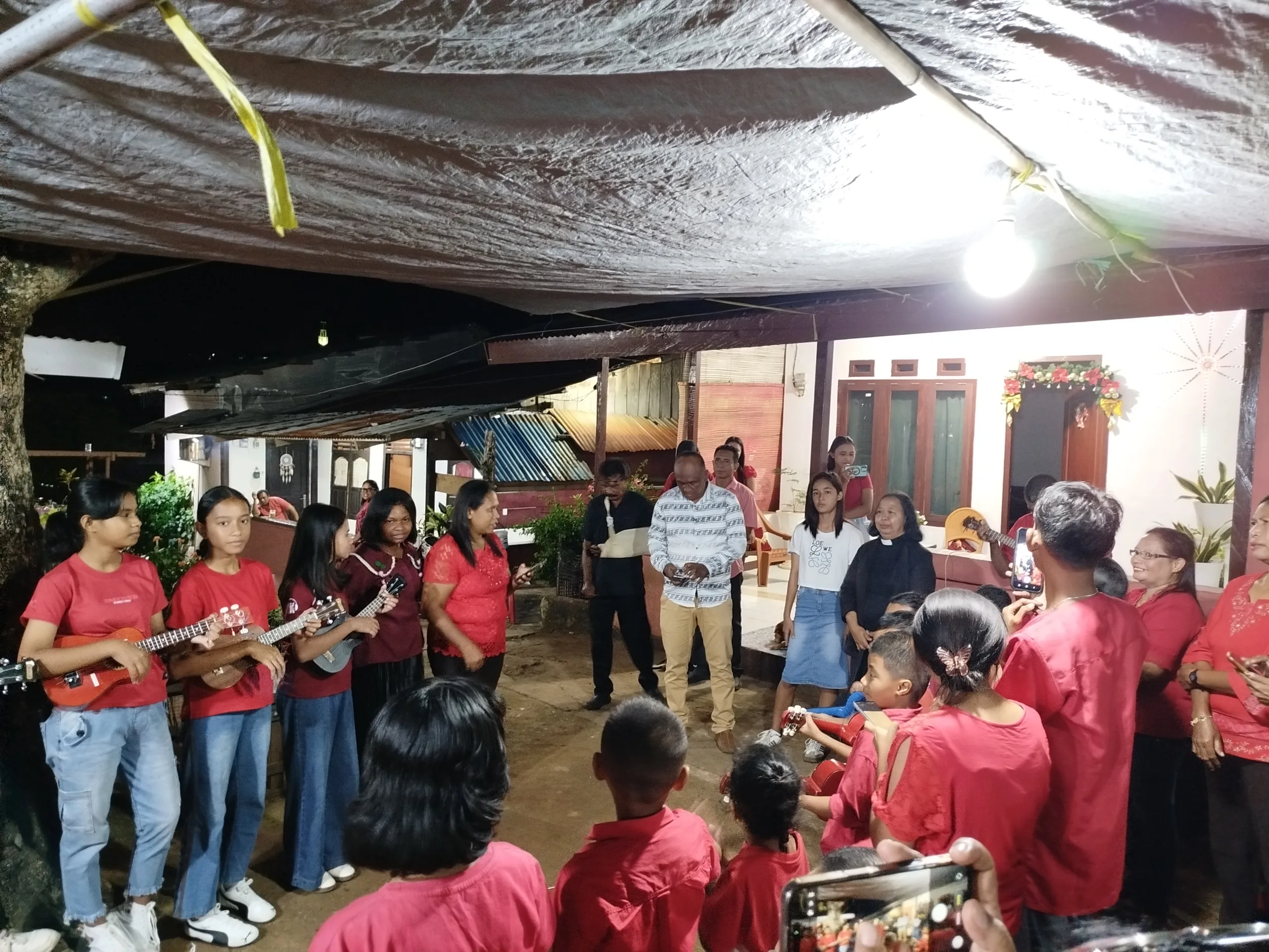 Perpisahan Penuh Makna di Sektor II Jemaat GPM Ebenhaezer Saumlaki, Jejak Kasih Pdt. Siletty Tak Terhapus 3 IMG 20260411 212430 scaled