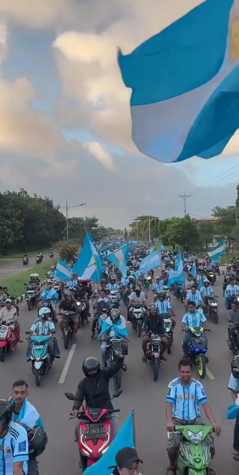 Konvoi Albiceleste KKT Birukan Saumlaki, Ribuan Fans Argentina Gaungkan Semangat Juara Dunia 4 IMG 20260613 WA0268