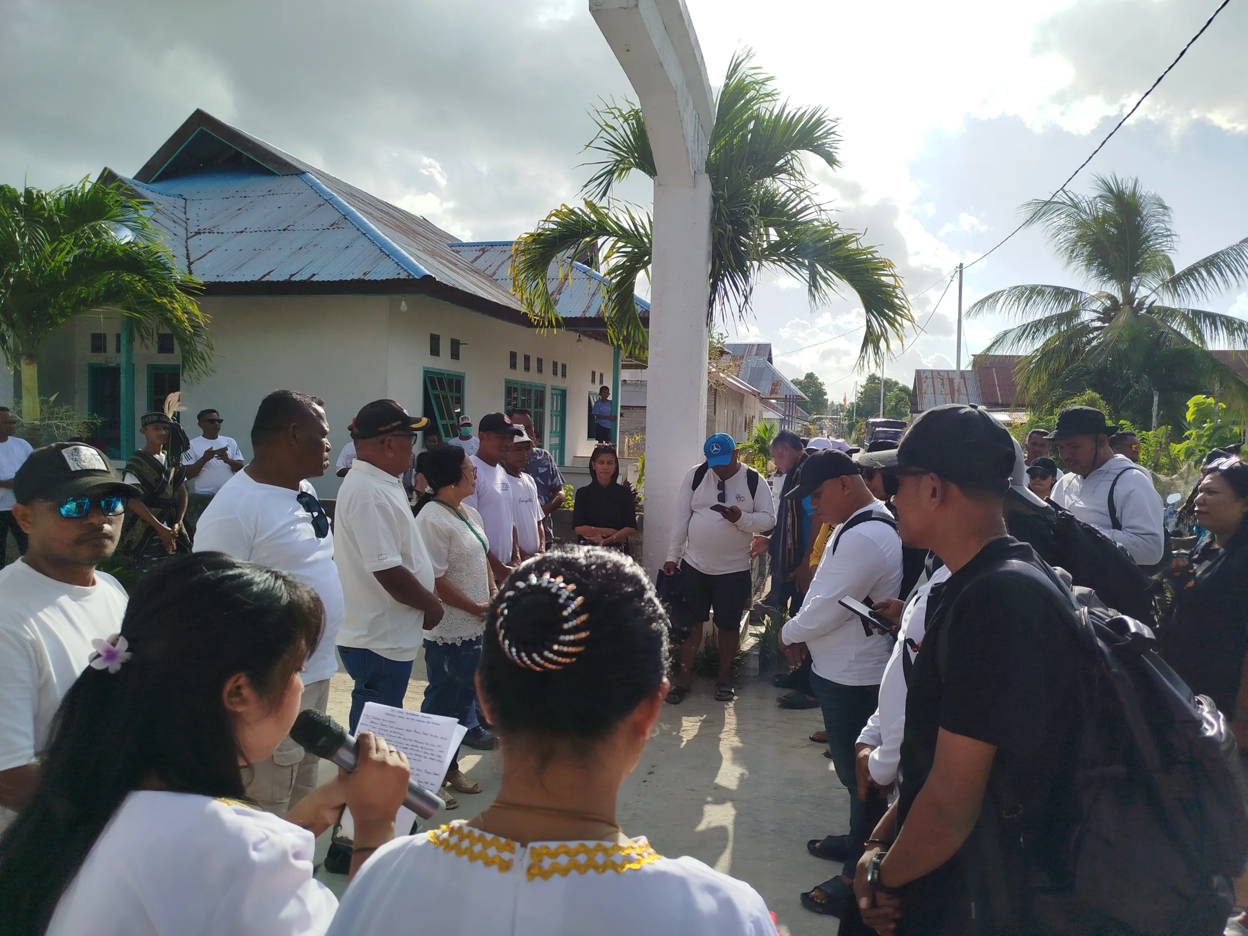 Momentum Konfercab AMGPM Cabang Sion Namtabung Dibuka, Rombongan Daerah Disambut Syal Tenun dan Tarian Adat 3 IMG 20260606 155305 scaled