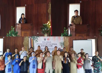 Pelatihan Pewarna Alami dan Fashion Design, Dekranasda Dorong Tenun Tanimbar Naik Kelas 3 Pelatihan Pewarna Alami dan Fashion Design, Dekranasda Dorong Tenun Tanimbar Naik Kelas