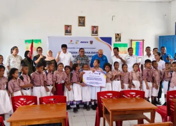 Momentum Sumpah Pemuda, INPEX Salurkan Bantuan Pendidikan untuk SD Kristen Lermatang